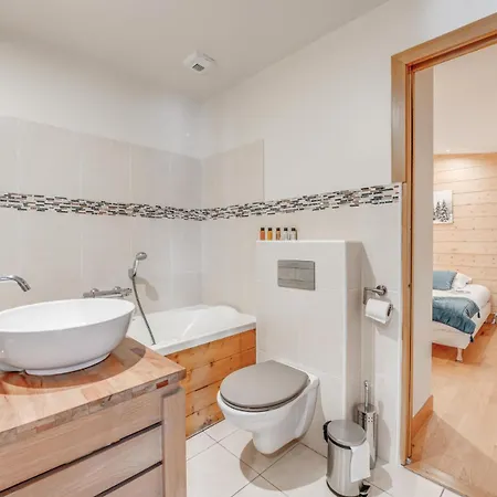 Palafour - 3 Pieces Pour 8 Personnes 174 Tignes