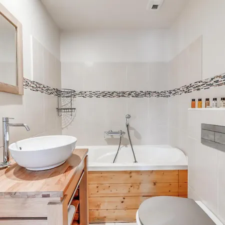 Palafour - 3 Pieces Pour 8 Personnes 174 Apartmanhotel