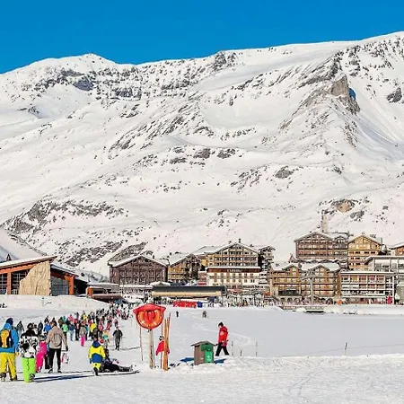 Palafour - 3 Pieces Pour 8 Personnes 174 * Tignes